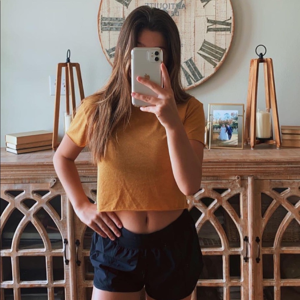 gold crop top!!